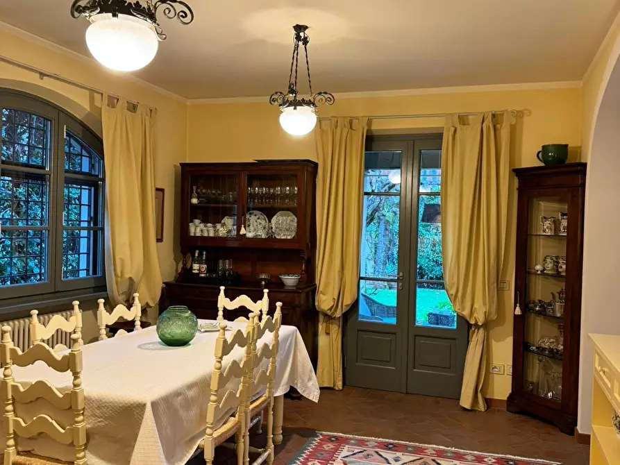 Immagine 8 di Villa in affitto  a Forte Dei Marmi