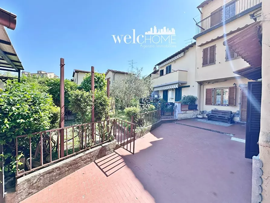 Immagine 38 di Terratetto in vendita  a Firenze