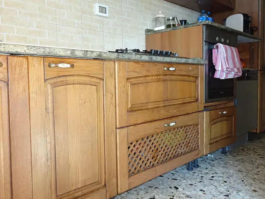 Immagine 40 di Mansarda in vendita  a Cascina