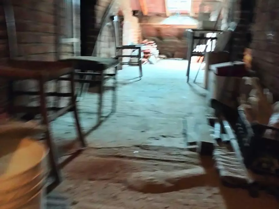 Immagine 23 di Appartamento in vendita  a Livorno