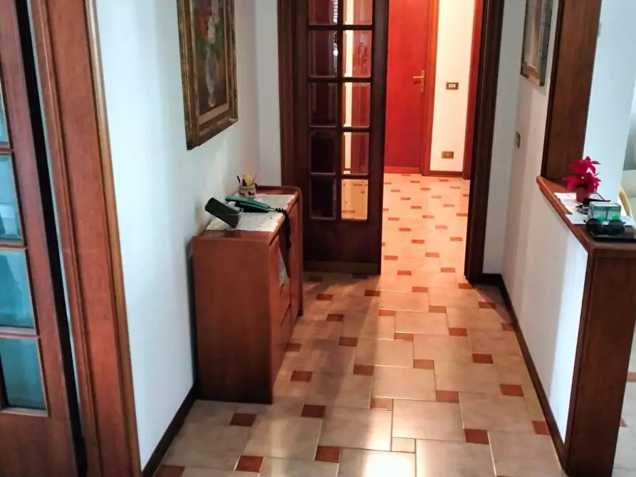 Immagine 9 di Appartamento in vendita  a Livorno