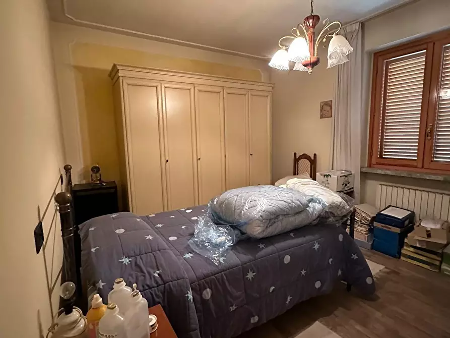 Immagine 24 di Casa bifamiliare in vendita  a Massa