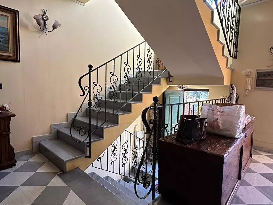 Immagine 25 di Casa bifamiliare in vendita  a Massa