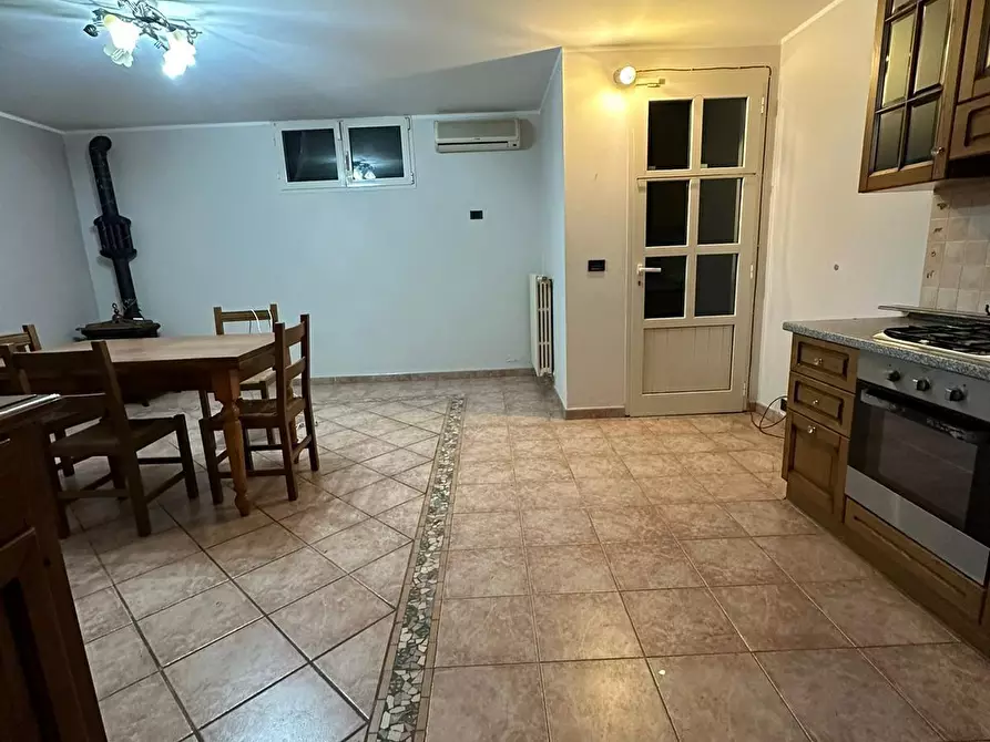 Immagine 28 di Casa bifamiliare in vendita  a Massa