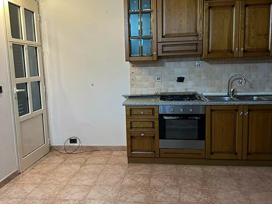 Immagine 30 di Casa bifamiliare in vendita  a Massa