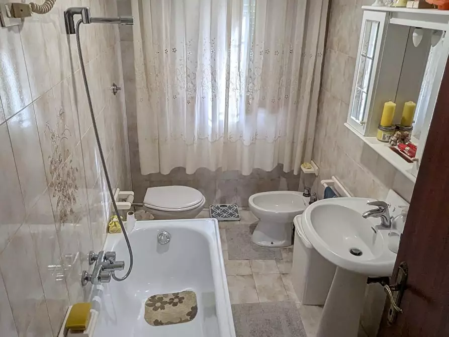 Immagine 24 di Casa indipendente in vendita  a Empoli