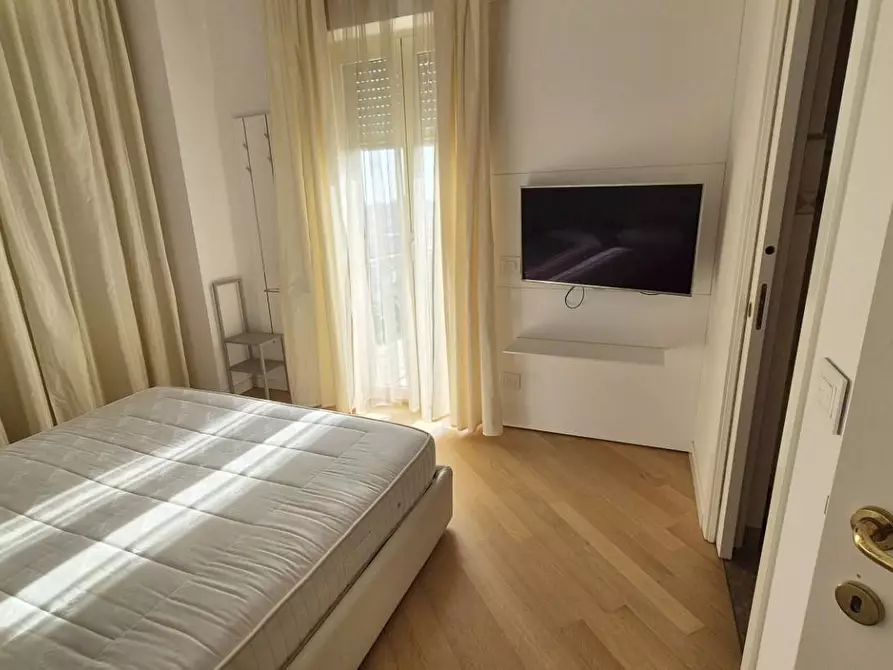 Immagine 29 di Mansarda in vendita  a Viareggio