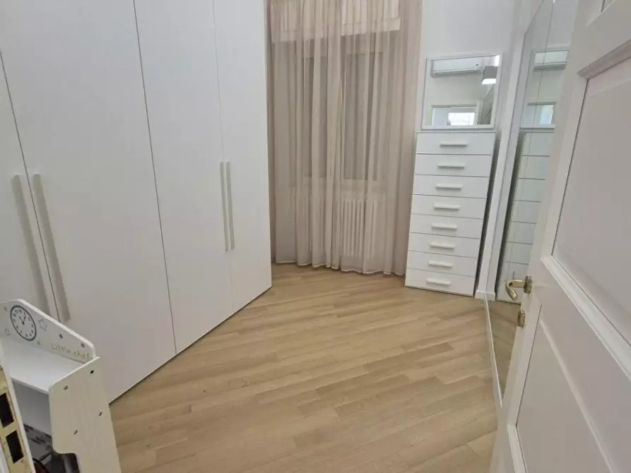 Immagine 43 di Mansarda in vendita  a Viareggio