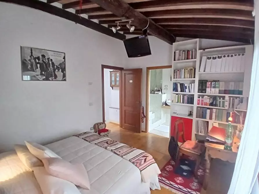 Immagine 12 di Terratetto in vendita  a San Gimignano