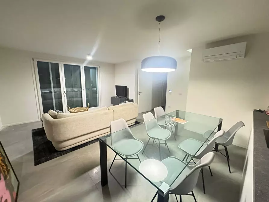 Immagine 21 di Villa in affitto  a Forte Dei Marmi