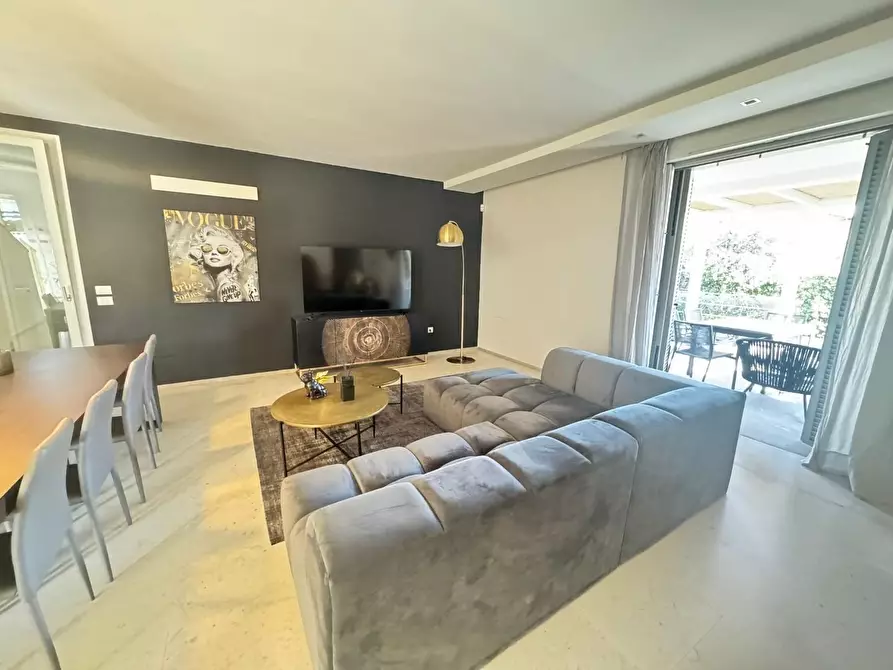 Immagine 8 di Villa in affitto  a Forte Dei Marmi