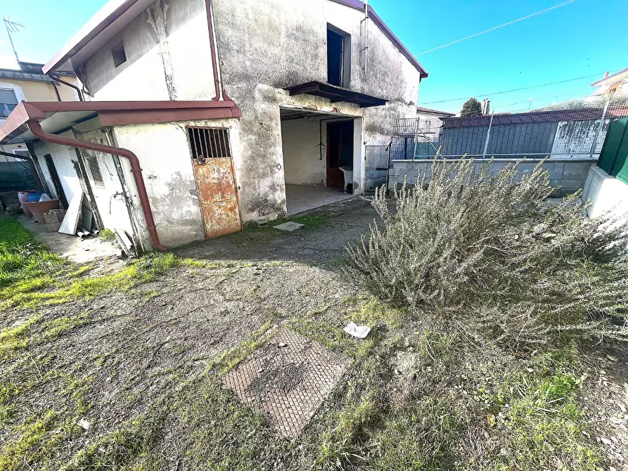 Immagine 17 di Appartamento in vendita  a Cerreto Guidi