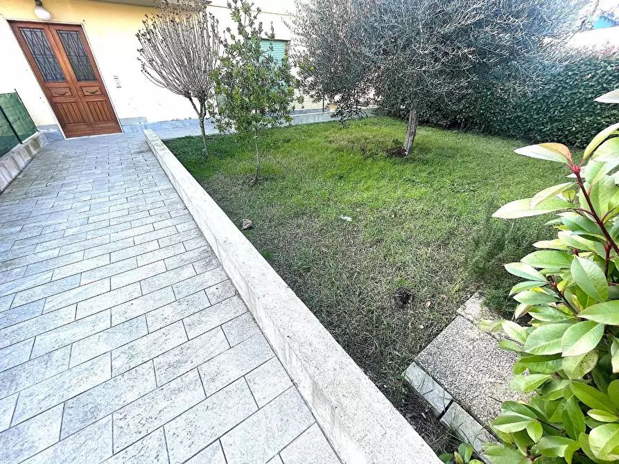 Immagine 16 di Appartamento in vendita  a Cerreto Guidi