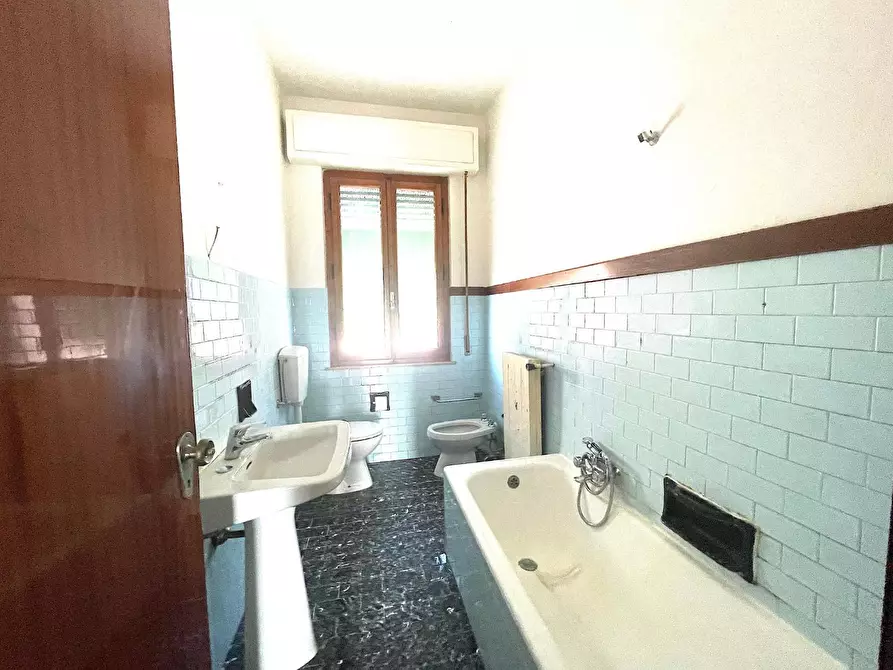 Immagine 7 di Appartamento in vendita  a Cerreto Guidi