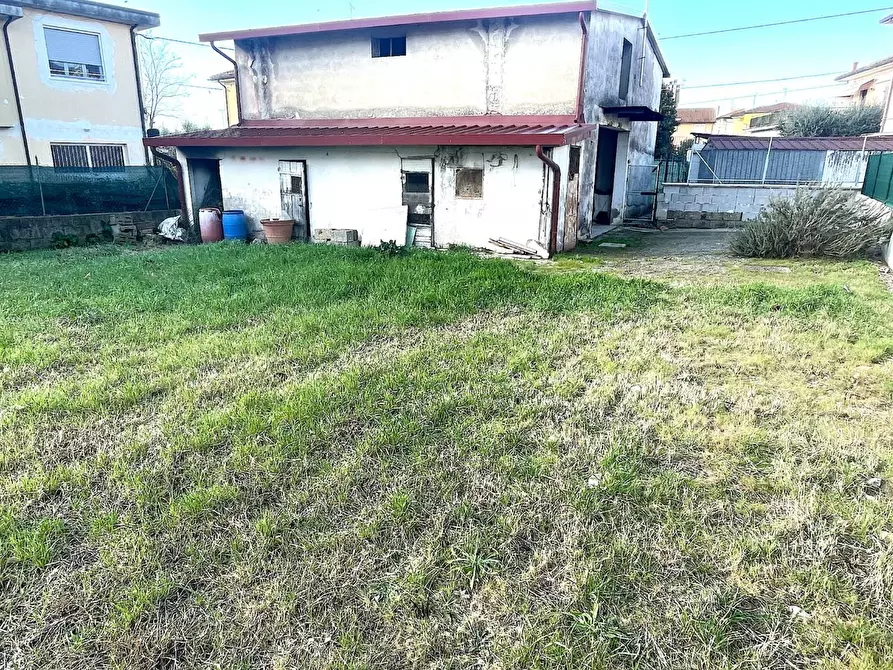 Immagine 19 di Appartamento in vendita  a Cerreto Guidi