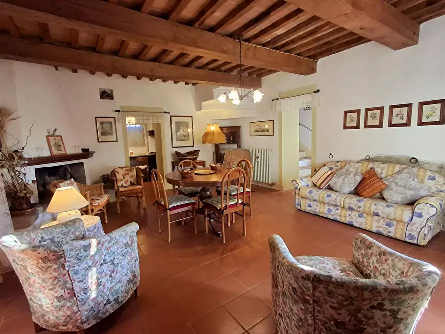 Immagine 28 di Casa colonica in vendita  a San Casciano Dei Bagni