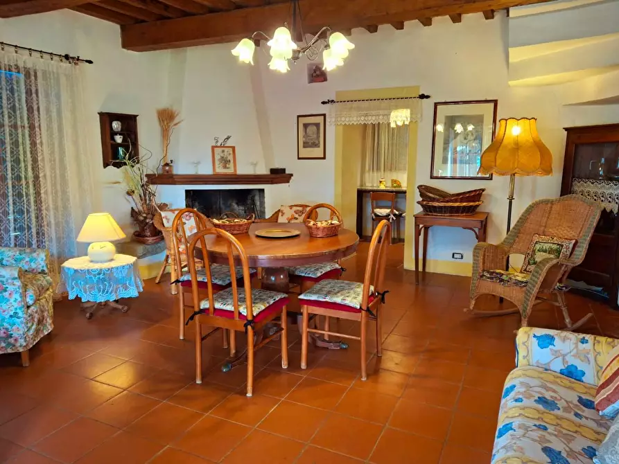 Immagine 17 di Casa colonica in vendita  a San Casciano Dei Bagni