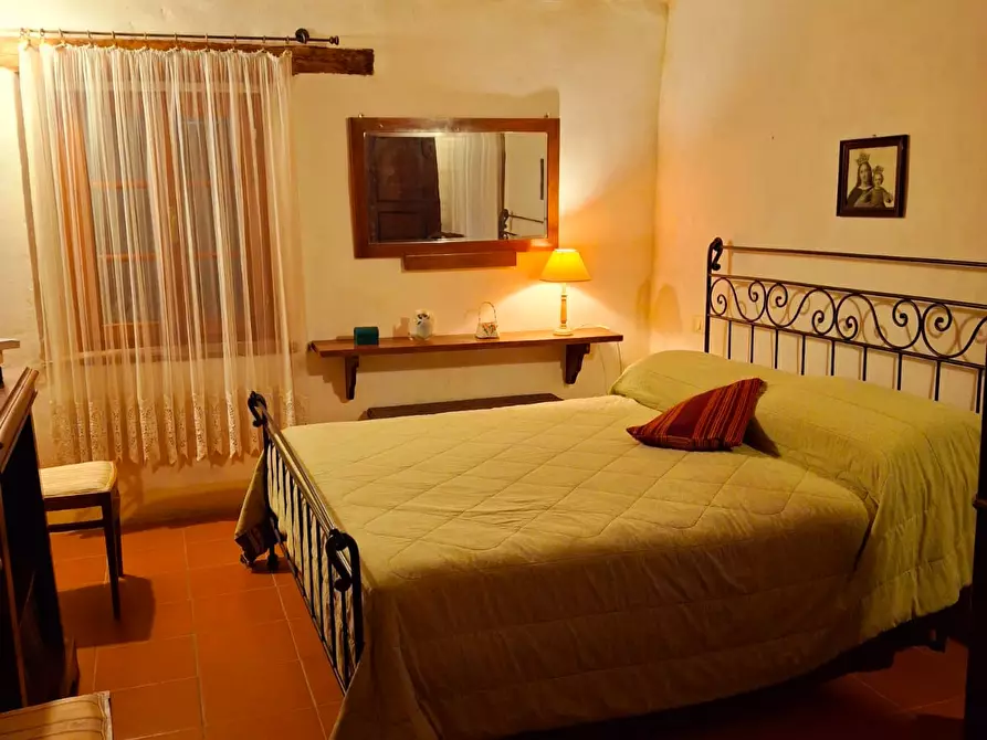 Immagine 27 di Casa colonica in vendita  a San Casciano Dei Bagni