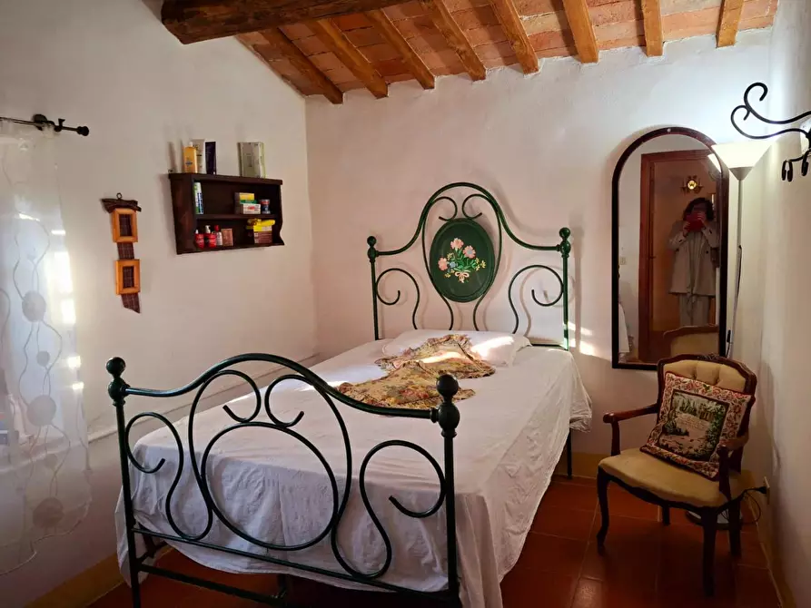 Immagine 34 di Casa colonica in vendita  a San Casciano Dei Bagni