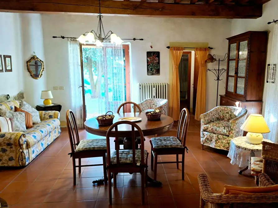 Immagine 21 di Casa colonica in vendita  a San Casciano Dei Bagni