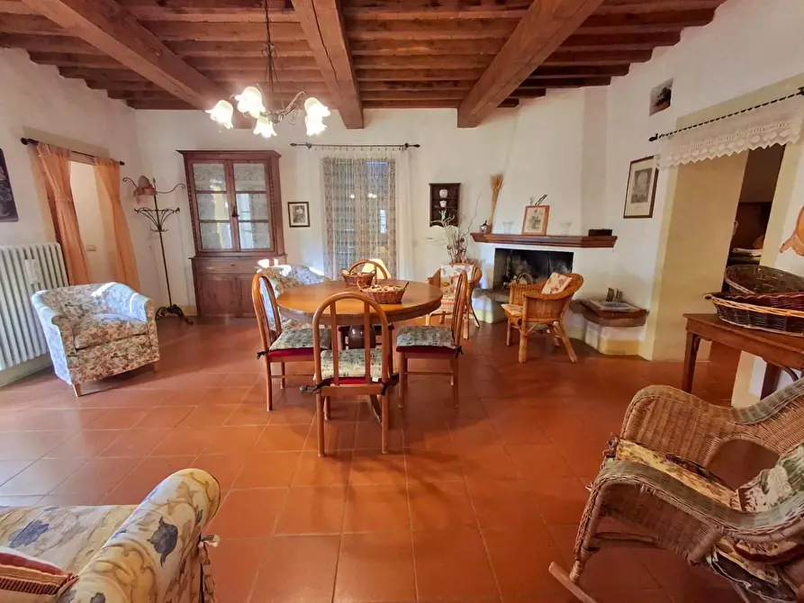 Immagine 10 di Casa colonica in vendita  a San Casciano Dei Bagni