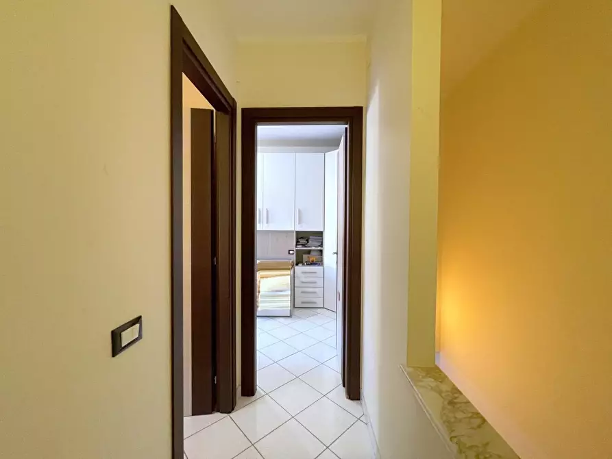 Immagine 21 di Villetta a schiera in vendita  a Camaiore