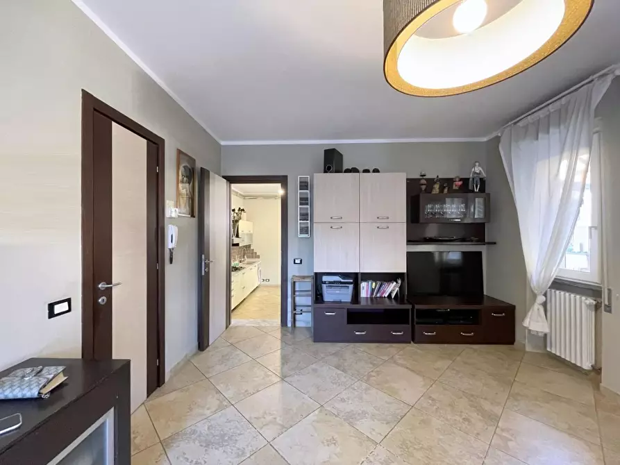 Immagine 3 di Villetta a schiera in vendita  a Camaiore