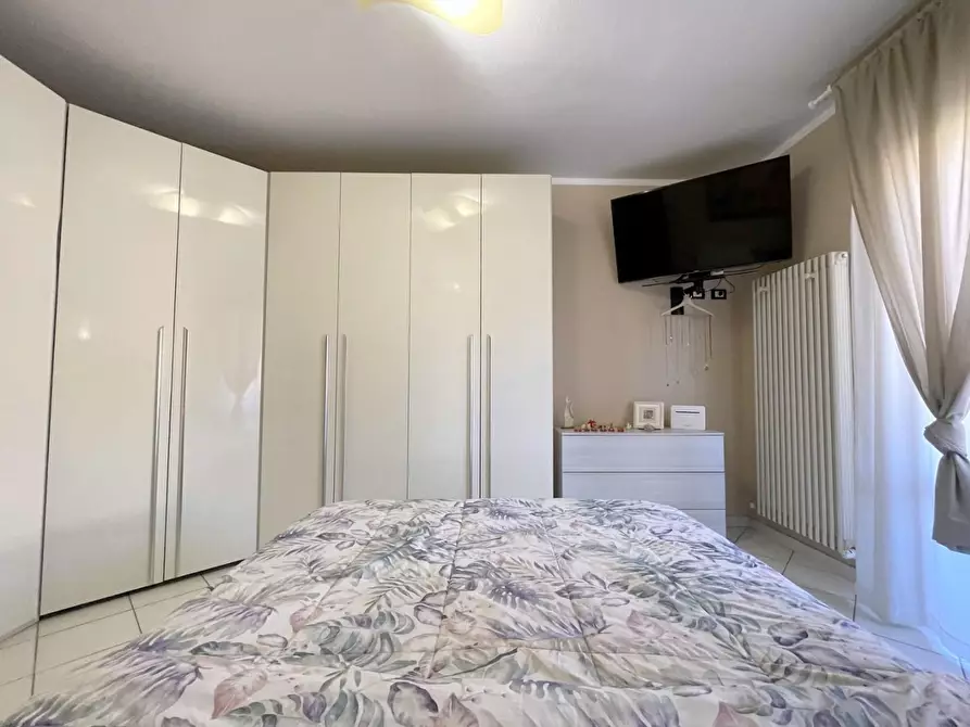 Immagine 39 di Villetta a schiera in vendita  a Camaiore