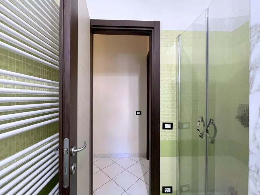 Immagine 33 di Villetta a schiera in vendita  a Camaiore