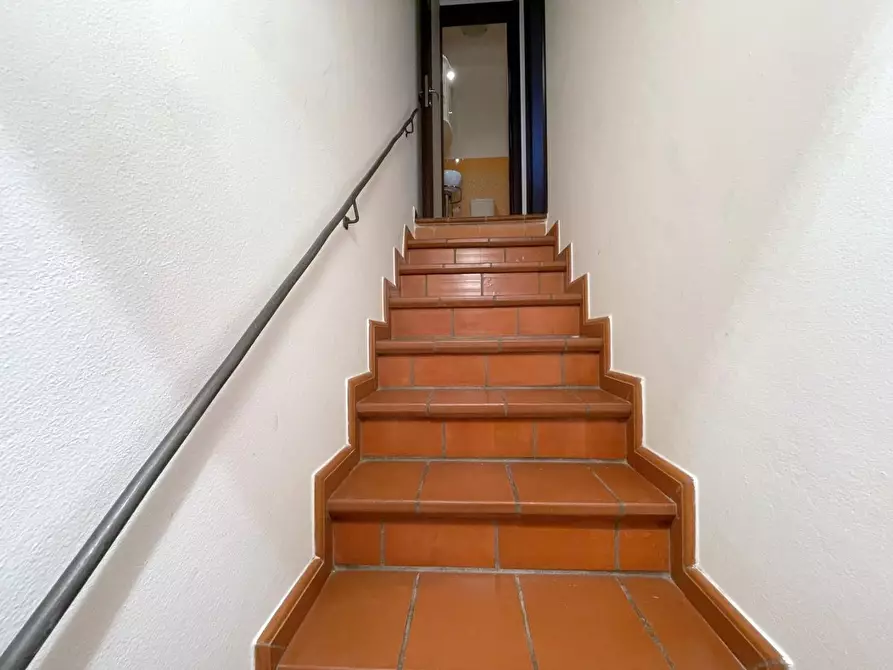 Immagine 17 di Villetta a schiera in vendita  a Camaiore