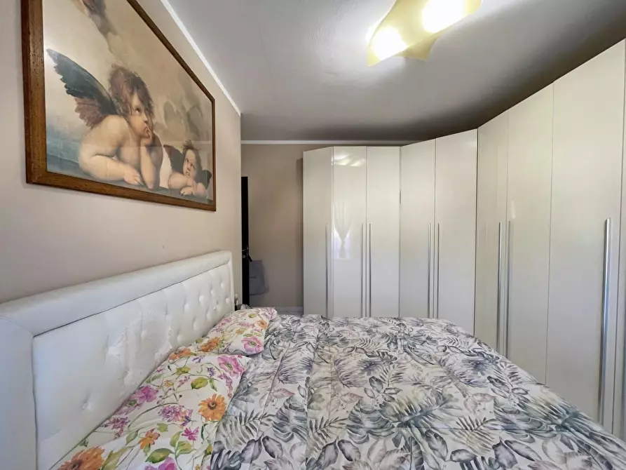 Immagine 38 di Villetta a schiera in vendita  a Camaiore