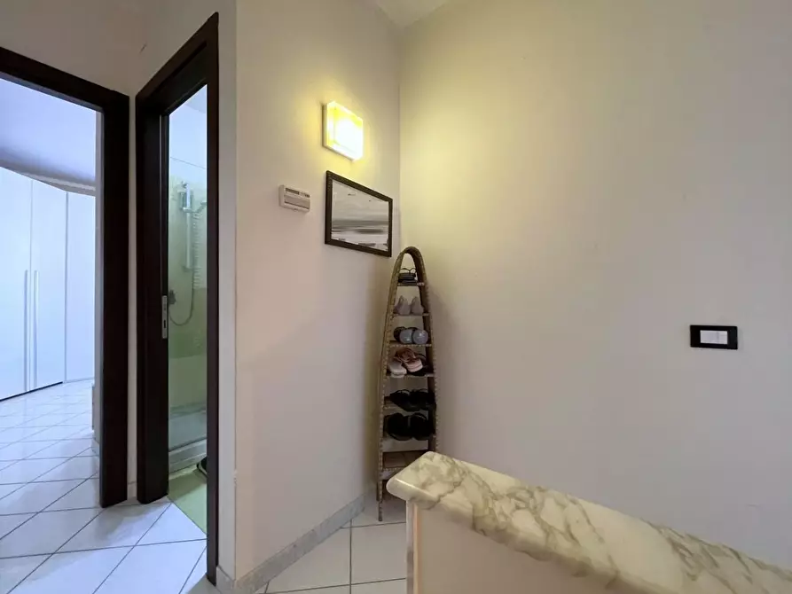 Immagine 20 di Villetta a schiera in vendita  a Camaiore