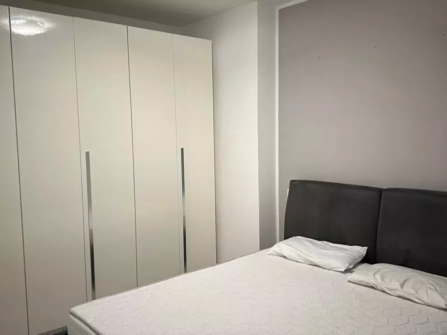 Immagine 5 di Appartamento in affitto  a Capraia E Limite