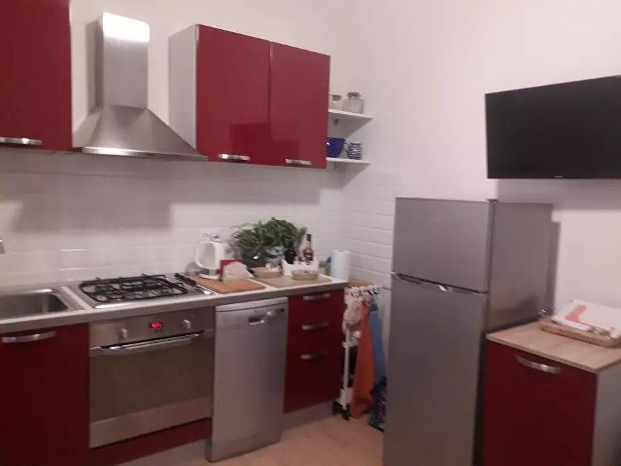 Immagine 12 di Appartamento in affitto  a Pietrasanta