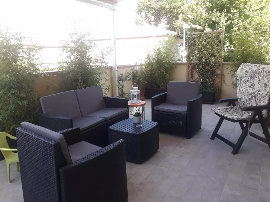 Immagine 1 di Appartamento in affitto  a Pietrasanta