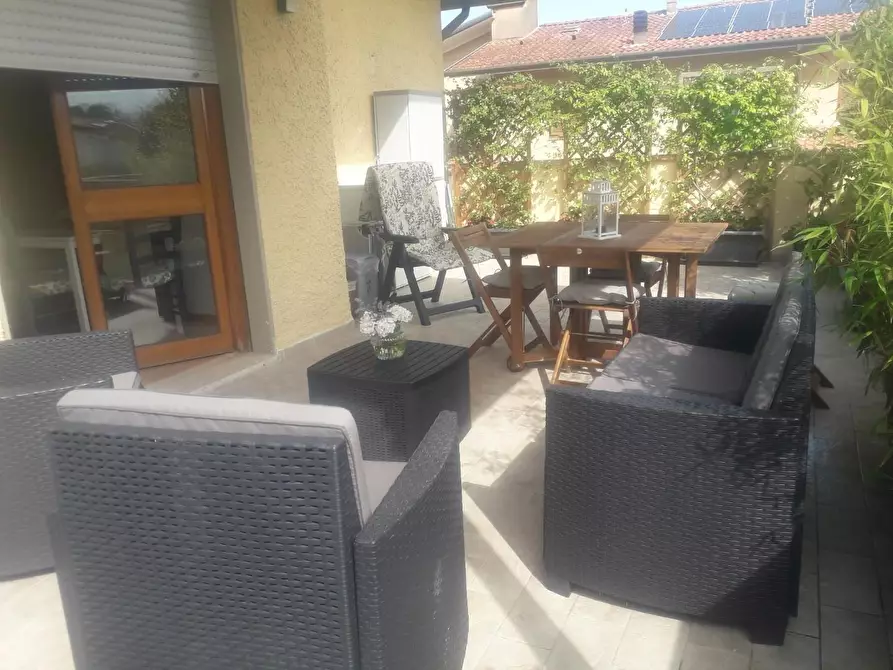 Immagine 5 di Appartamento in affitto  a Pietrasanta