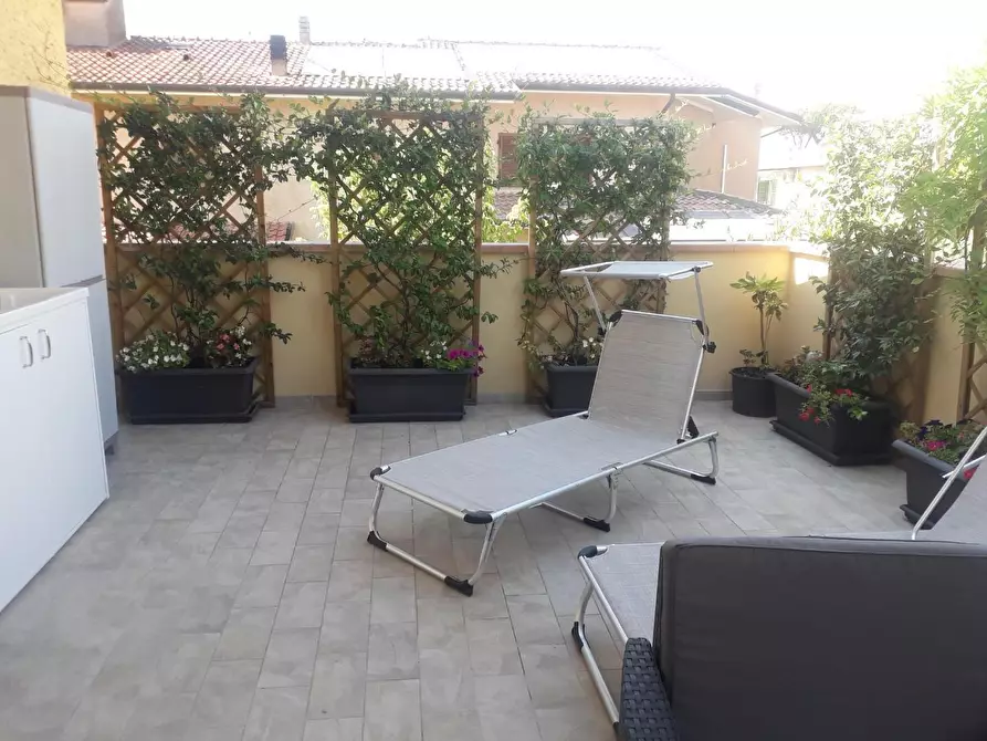 Immagine 10 di Appartamento in affitto  a Pietrasanta