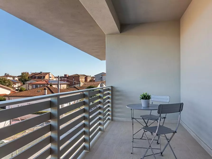 Immagine 2 di Appartamento in vendita  a Pisa