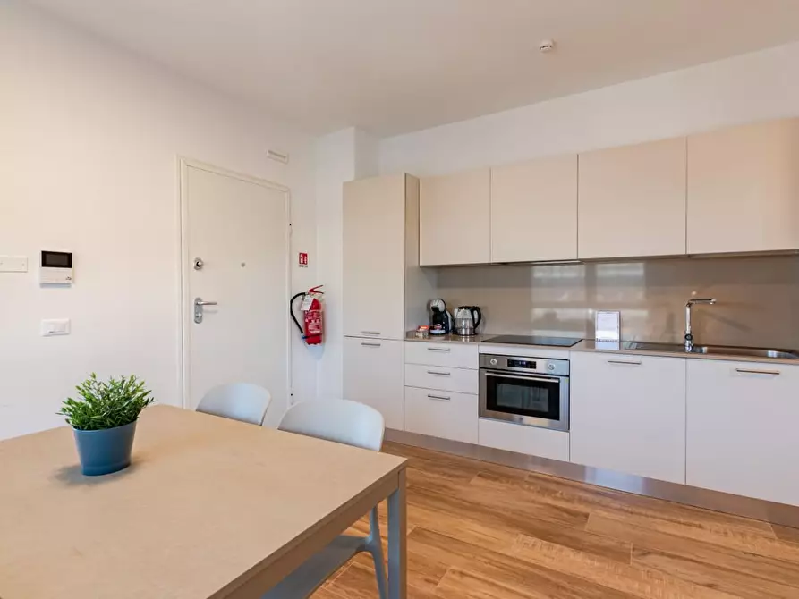 Immagine 5 di Appartamento in vendita  a Pisa