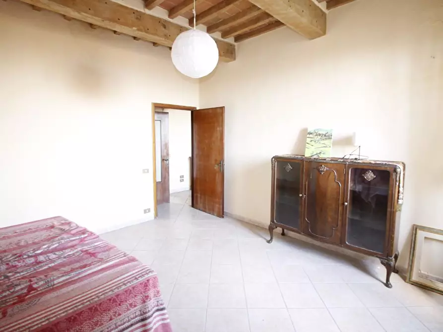 Immagine 8 di Appartamento in vendita  a San Gimignano