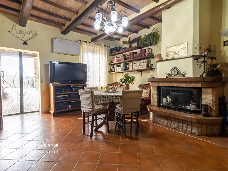 Immagine 10 di Casa indipendente in vendita  a Buonconvento