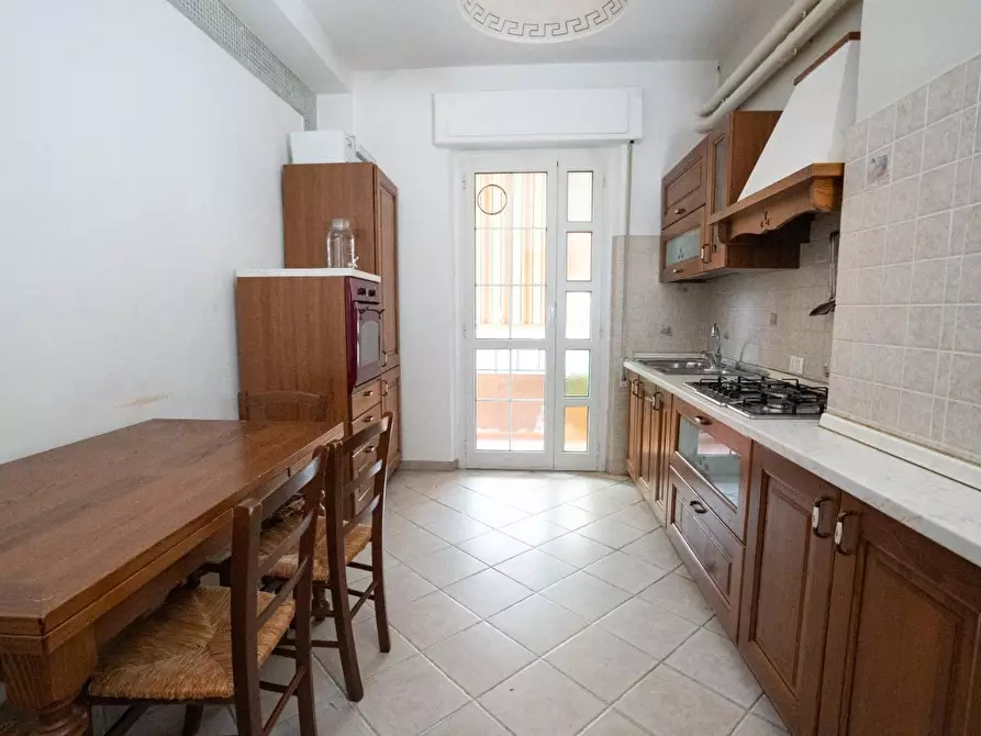 Immagine 29 di Appartamento in vendita  a Carrara