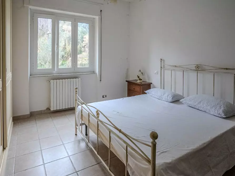 Immagine 42 di Appartamento in vendita  a Carrara