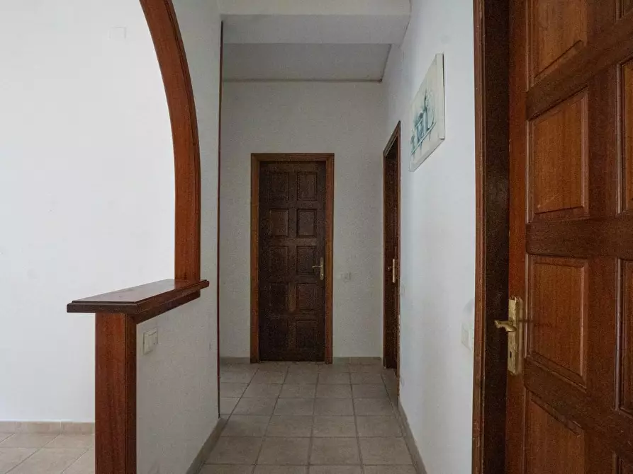 Immagine 21 di Appartamento in vendita  a Carrara