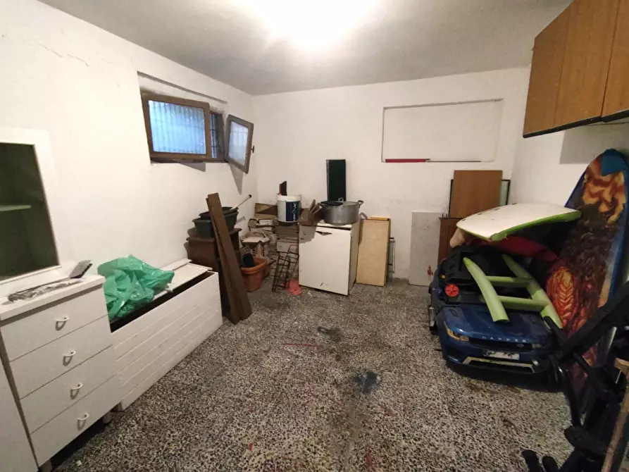 Immagine 7 di Appartamento in vendita  a Carrara