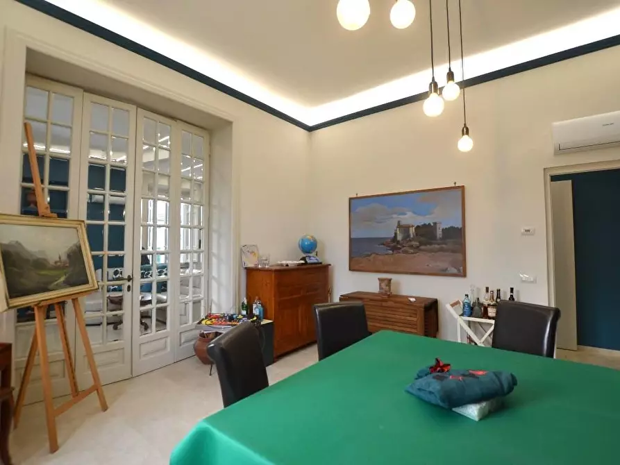 Immagine 9 di Appartamento in vendita  a Lucca