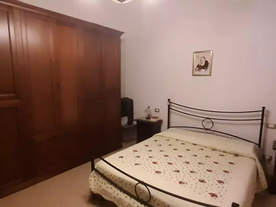 Immagine 17 di Casa colonica in vendita  a Rosignano Marittimo