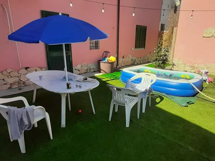 Immagine 4 di Casa colonica in vendita  a Rosignano Marittimo