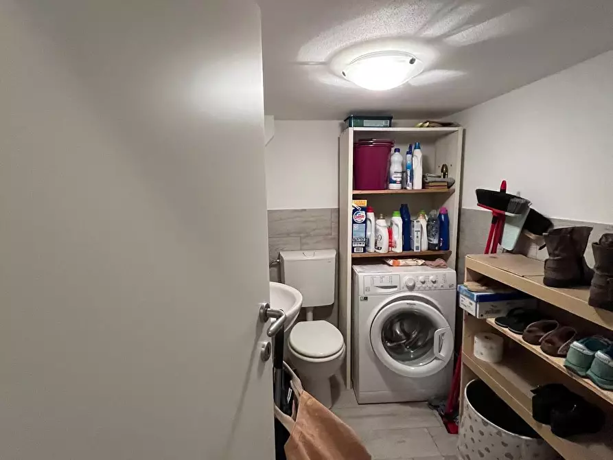 Immagine 20 di Appartamento in vendita  a Ortonovo