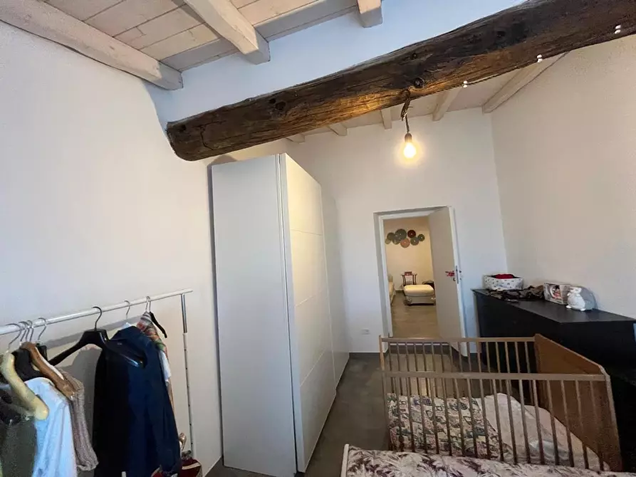 Immagine 6 di Appartamento in vendita  a Ortonovo